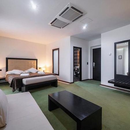 Hotel Astory Plzen Exterior photo